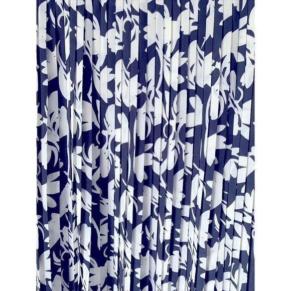 J.Crew Pleated Midi in Navy & White Shadow Print Chiffon A-line Skirt Tall 8 NWT - Picture 6 of 10